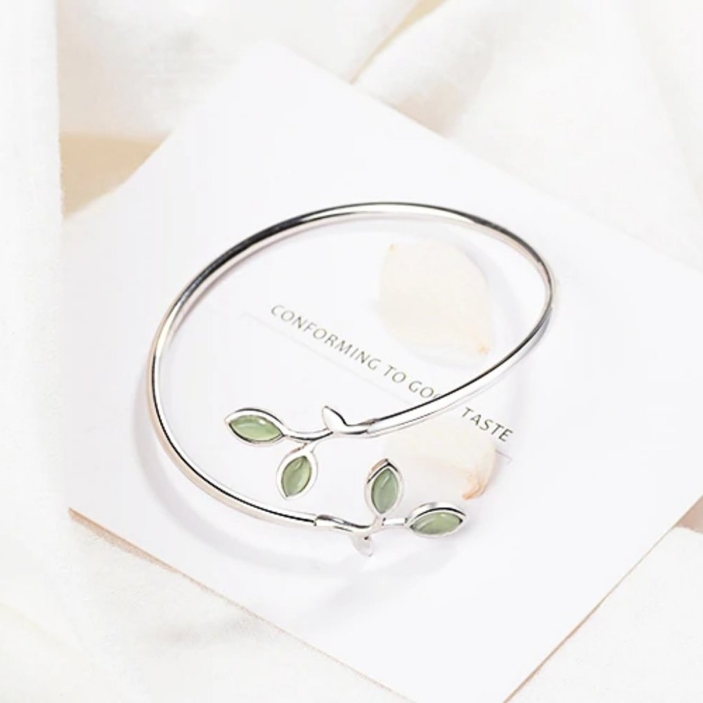 NEW 925 Sterling Silver Leaf Adjustable Cuff - Picture 6 of 6